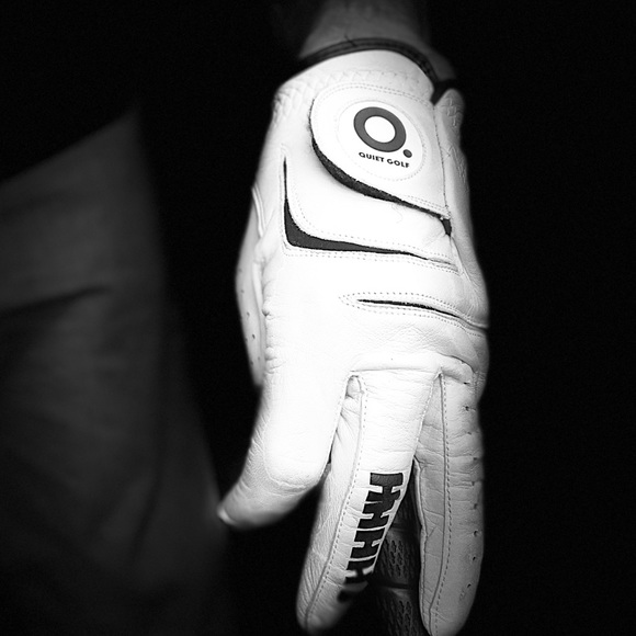 Quiet Golf White SHHHH Golf Glove - Picture 7 of 9